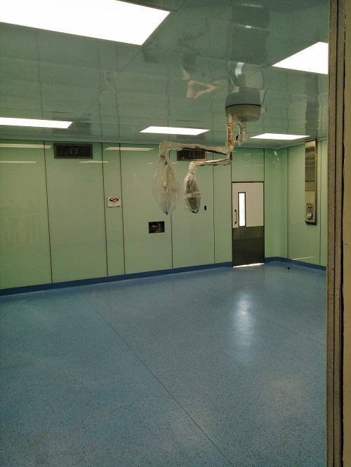 Quirófano Cardiología Hospital Siglo 21 IMSS paneles Confortta